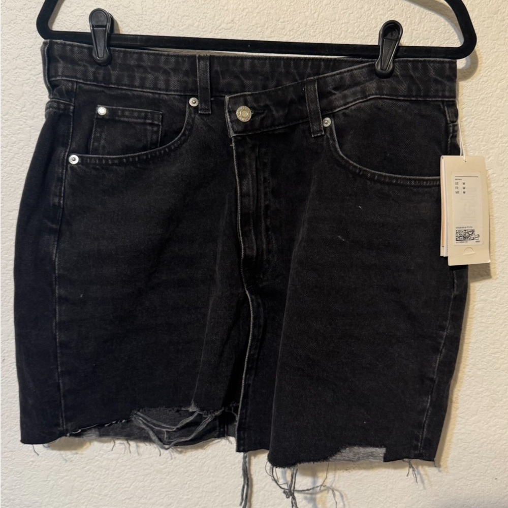 H&M never worn tags attached black high waisted crossover denim skirt